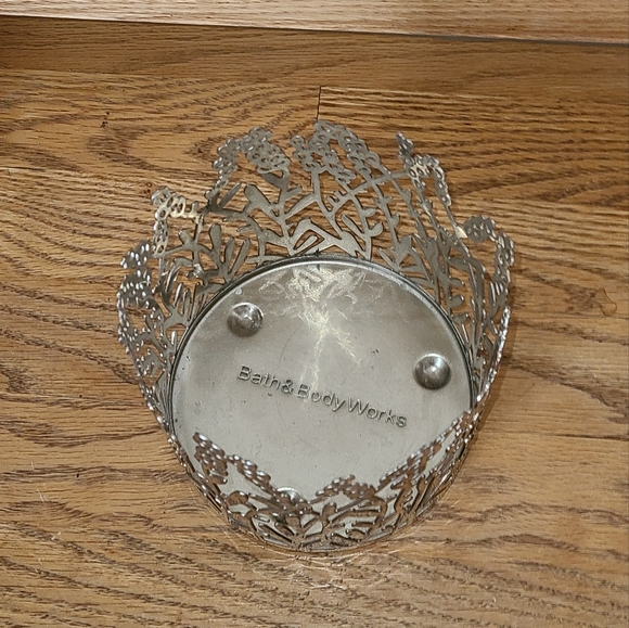 Bath and Body works / 3 wick candle holder sleeve - Picture 3 of 4